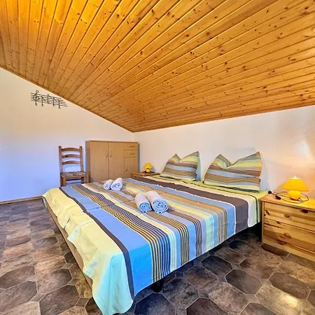 Casa de hóspedes Pavle 3*