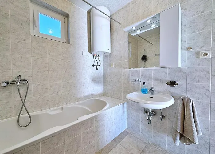 Pensión Pavle Malinska