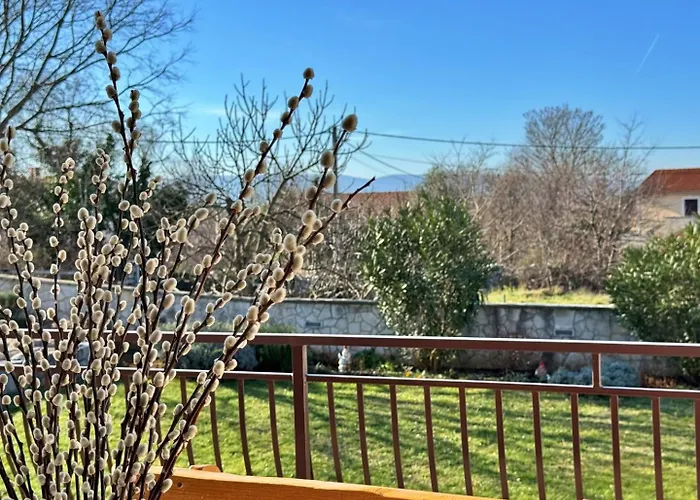 Pavle Pensión Malinska